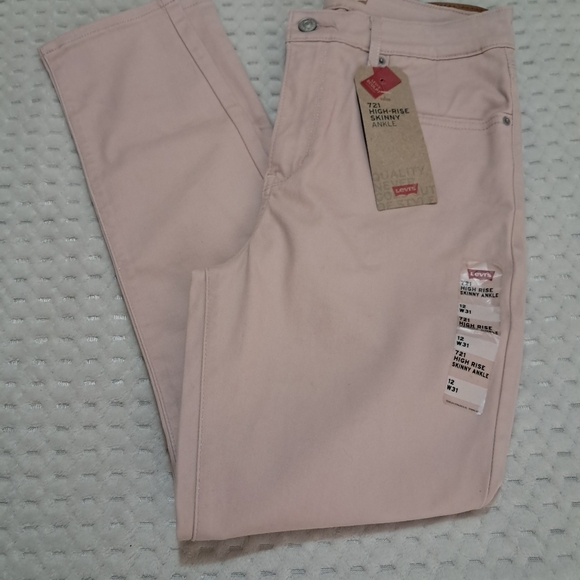 Levi's Jeans Women Skinny  size 12 Lt Pink - Picture 8 of 9